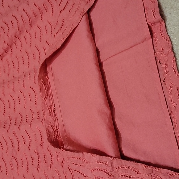 Old Navy Eyelet Fully Lined Dress US 2 - Picture 10 of 13